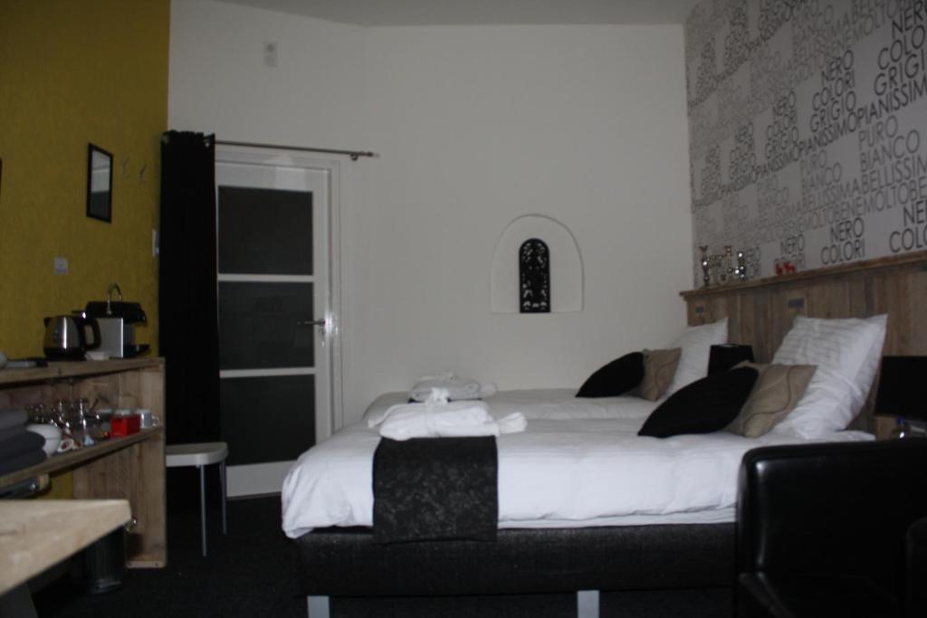 Bed & Breakfast Onder De Dekens Bed and Breakfast Harderwijk Rum bild