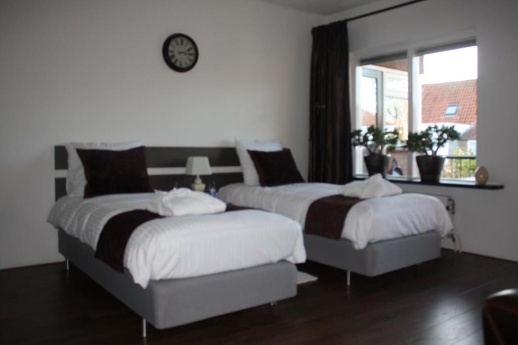 Bed & Breakfast Onder De Dekens Bed and Breakfast Harderwijk Rum bild